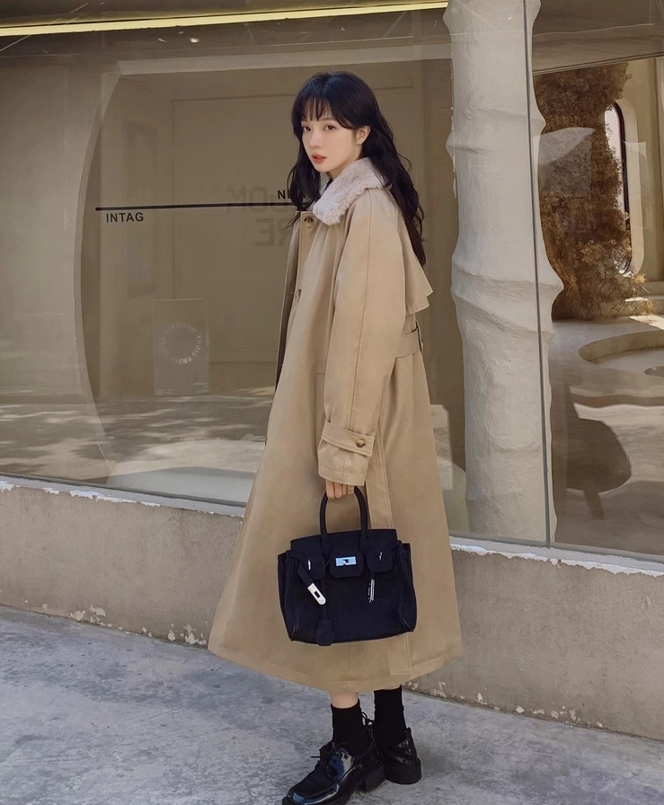 Beige Fur Collar Trench Coat | Lisa - BlackPink - Fashion Chingu