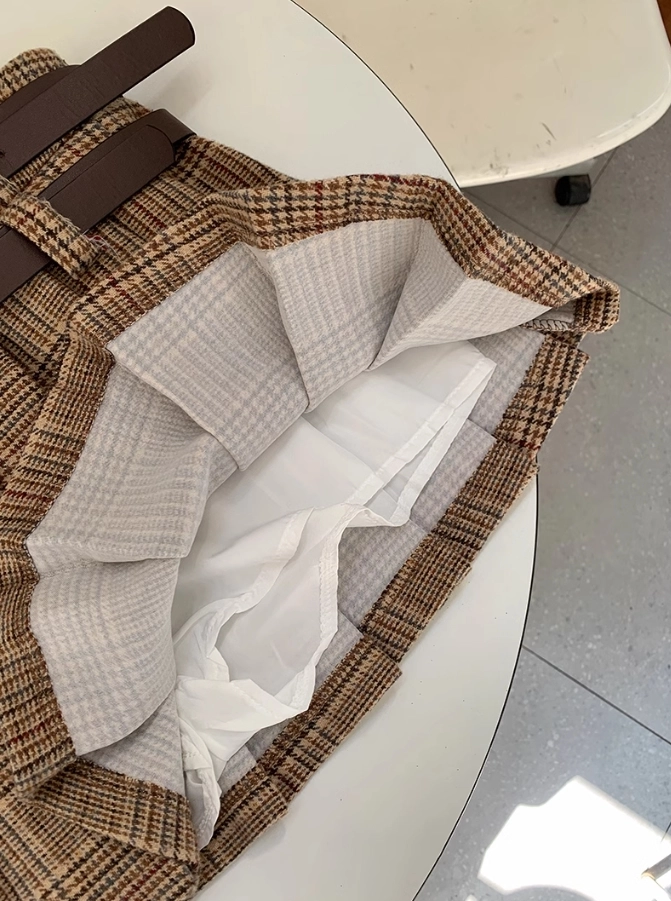 Brown Plaid Pleated Skirt With Double Belt Slots | Wendy