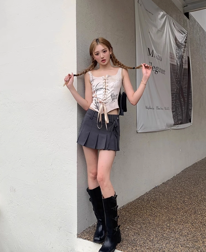 【韓国GRAILZ グレイルズ】BELTED PLEATS SKIRT IMG_1003_d042b7f8-f1ee-4da5-