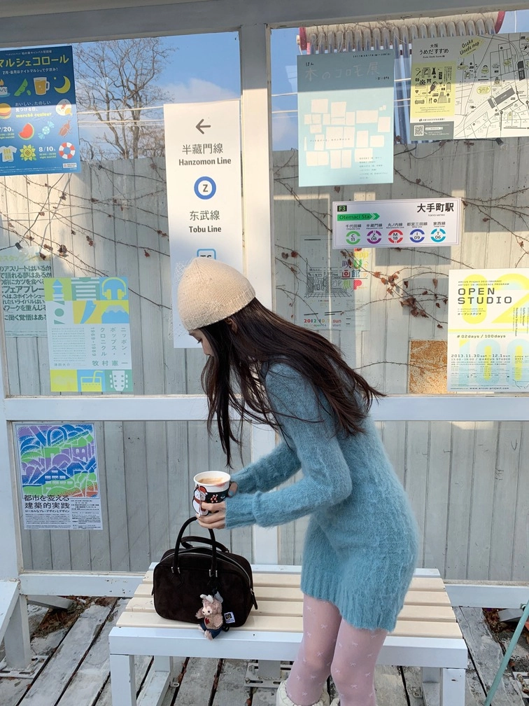 Blue Knit Sweater Dress | Jennie - BlackPink - Fashion Chingu
