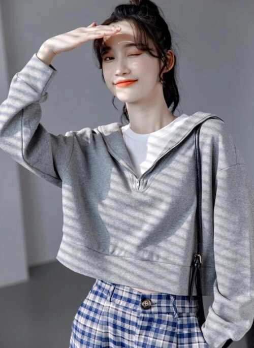 Black Striped Sleeve Sweatshirt | Moonbin - Astro - Fashion