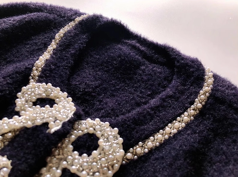 Blue Elegant Pearl Ribbon Cardigan | Do Do Hee - My Demon