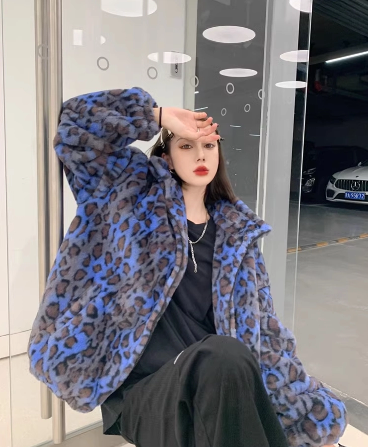 Blue Leopard Pattern Fluffy Jacket Mark NCT Fashion Chingu