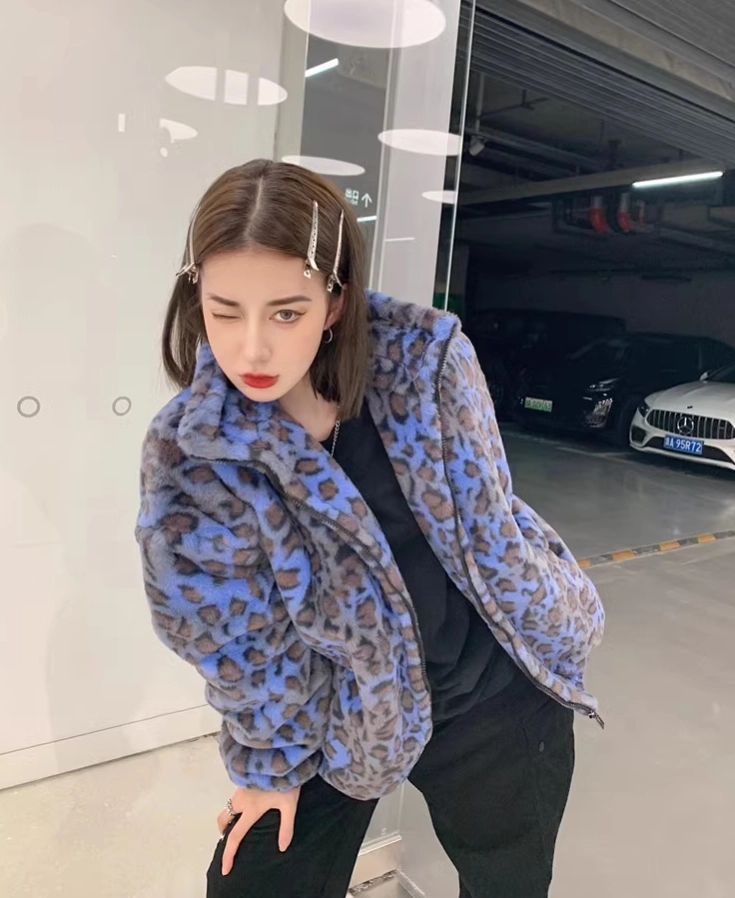 Blue Leopard Pattern Fluffy Jacket | Mark - NCT - Fashion Chingu