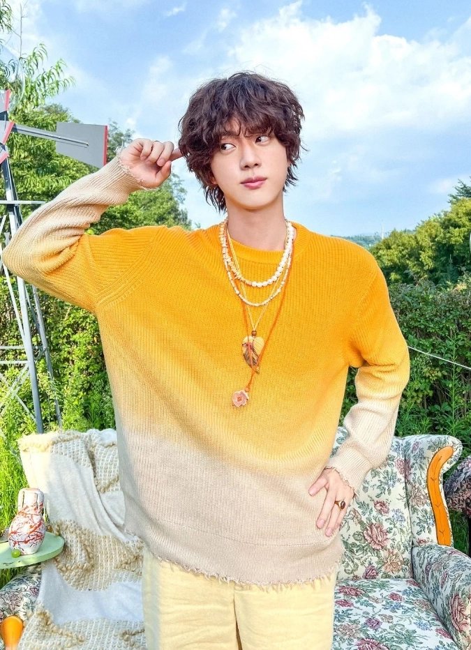 7GG BATH DYED CREW KNIT　ジュンハシモト　サイズ5 Pink Gradient Tie-Dye Knit Sweater | Suga - BTS - Fashion Chingu