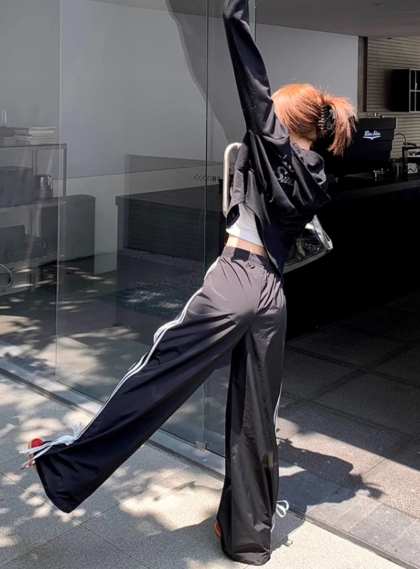 Black Side Bow Stripes Casual Pants | Kazuha - Le Sserafim
