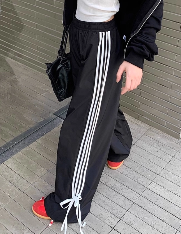 Black Side Bow Stripes Casual Pants | Kazuha - Le Sserafim