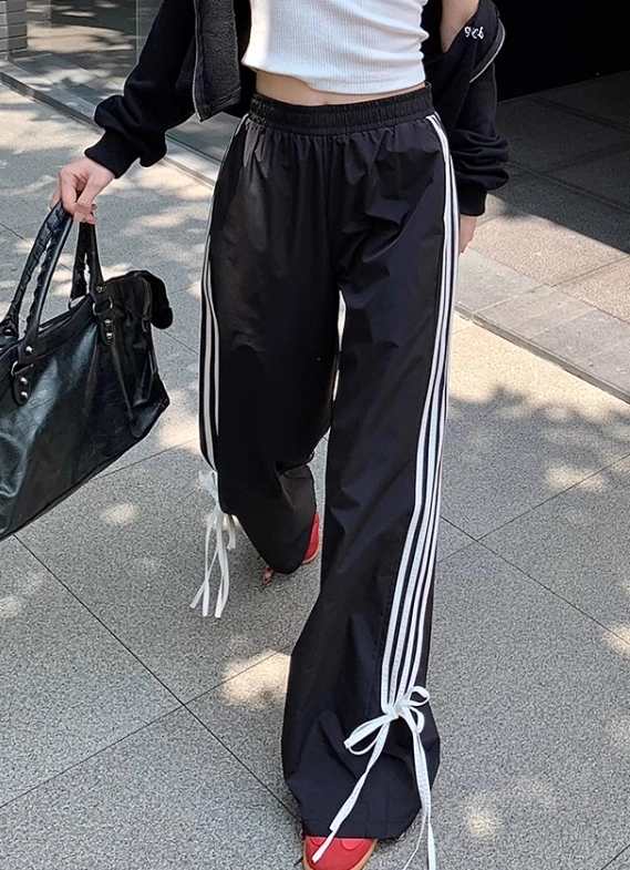 LE SSERAFIM TRACK PANTS（Black） S Black Side Bow Stripes Casual Pants | Kazuha - Le Sserafim