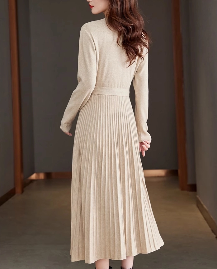 Beige Belted Dress | Seohyun - Girls Generation - Fashion Chingu