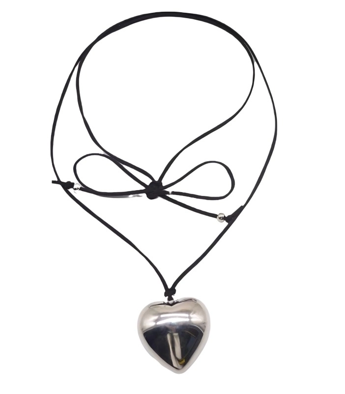 ネックレス・ペンダント [KINDABABY] silver string heart necklace Diamond Heart Necklace 1/20 ct tw Round-cut Sterling Silver