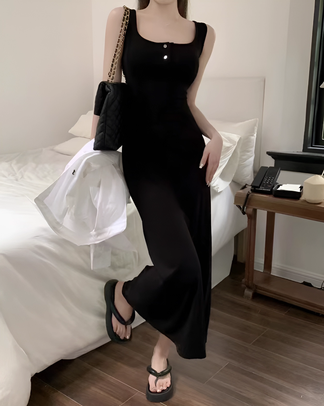 【PORTERNA】Jisoo Collar Short One Piece Black Collared Jumpsuit | Jisoo - Blackpink - Fashion Chingu