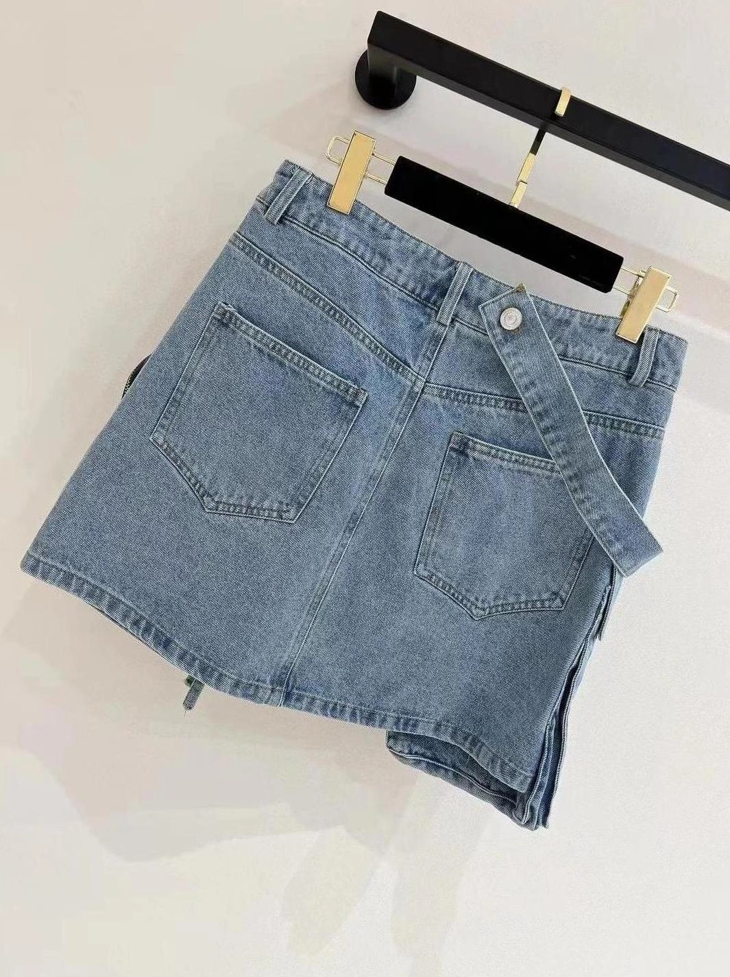 ★LUVISTRUE★SM DENIM MINI SKIRT(BLUE)★正規品/韓国直送料込 2-in-1 Allover Logo Jacquard Regular Fit Denim Skirt – EVISU