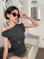 IVEウォニョン愛用【 JEANS】SCOOP BACK ONE PIECE 関送込 祝19歳！ IVEウォニョンが“奇跡の10頭身”で披露したおしゃれ私服