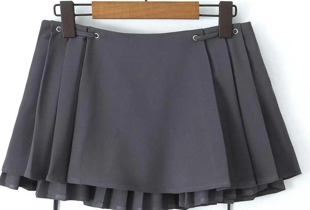 White Drawstring Ribbon Skirt | Hyuna - Fashion Chingu