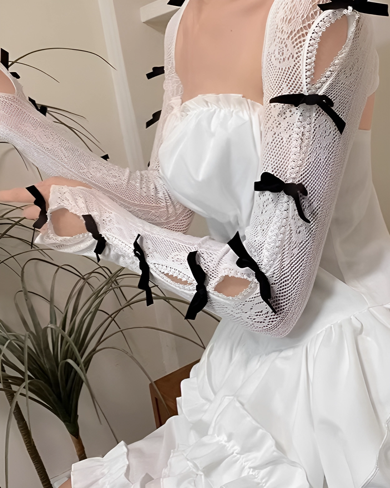 White Lace Ribbon Gloves | Jennie - BlackPink - Fashion Chingu