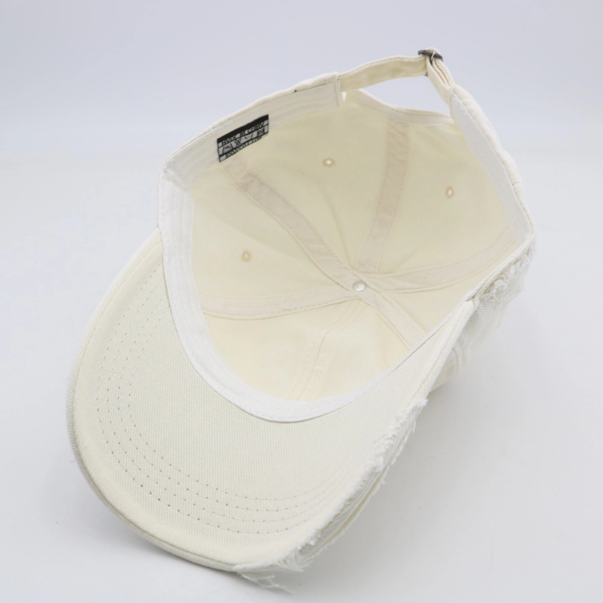 Black Crystal Embellished Cap | S.Coups - Seventeen - Fashion Chingu