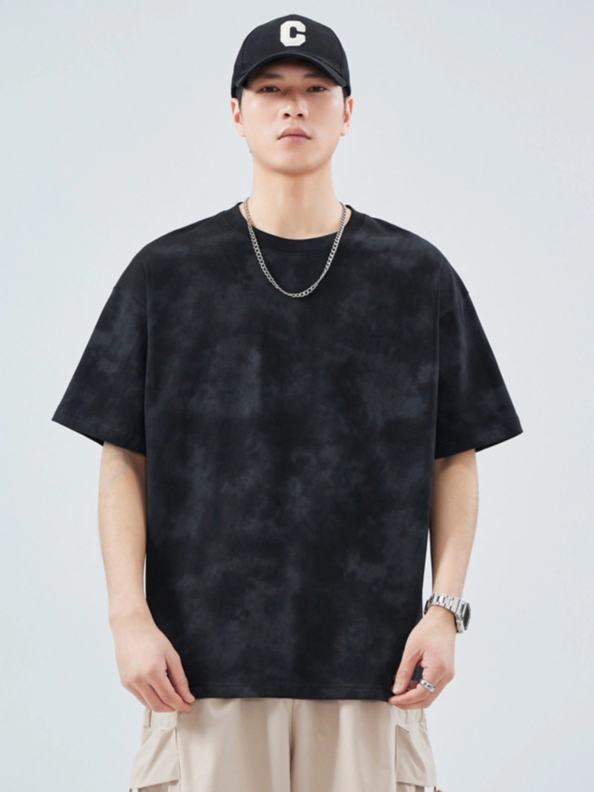 ★BTS着用★【PORTRAIT REPORT】★“Shark Tooth” Necklac.e★ 250118 | At Incheon Airport on his way to Paris | J-Hope