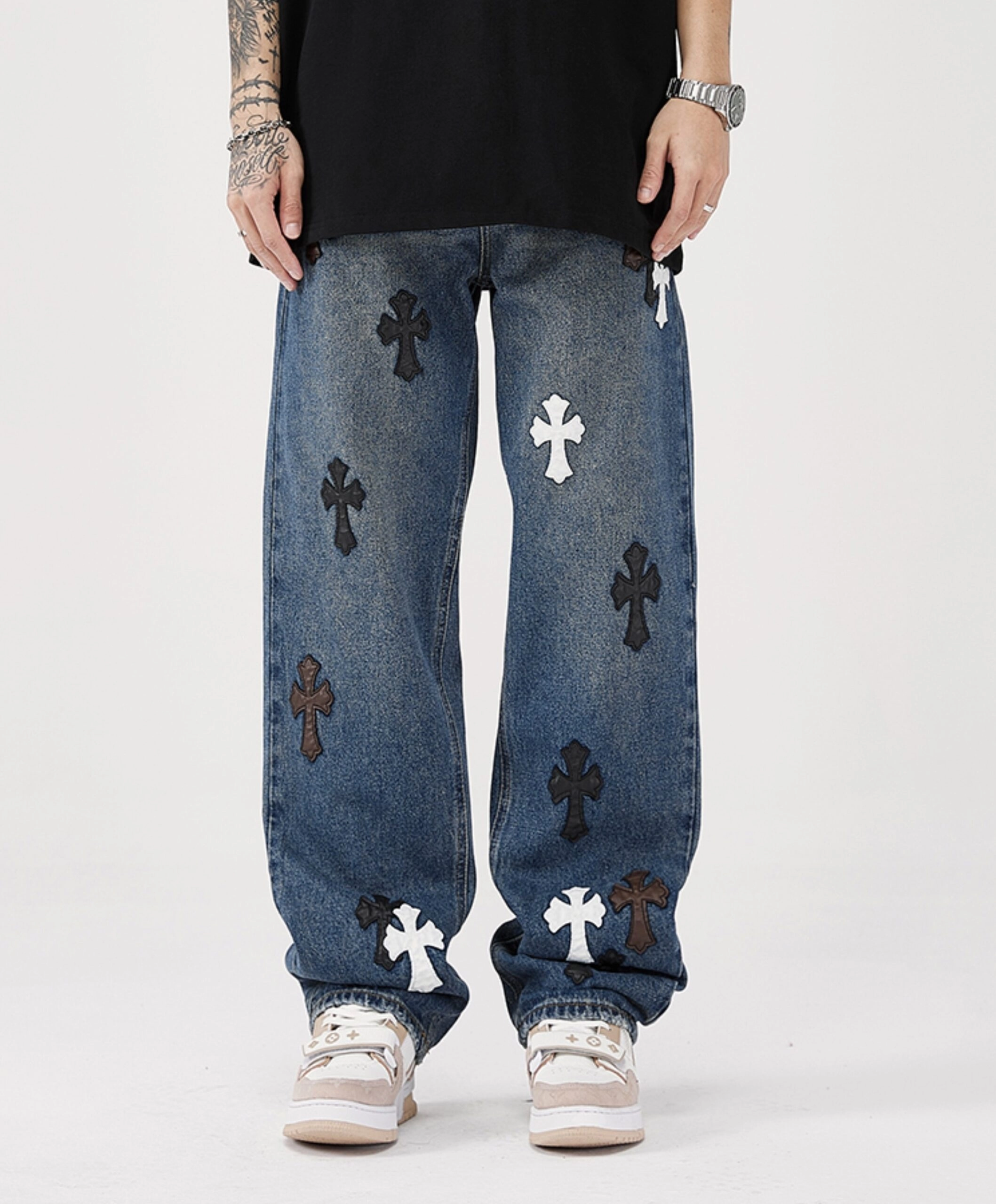 Blue Cross Patches Jeans | Hoshi - Seventeen - Fashion Chingu