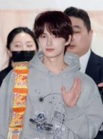 Grey 'Play No More' Hoodie | Jun - Seventeen - Fashion Chingu