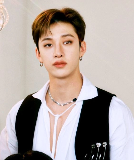 Silver Cube Pendant Necklace | Bang Chan - Stray Kids