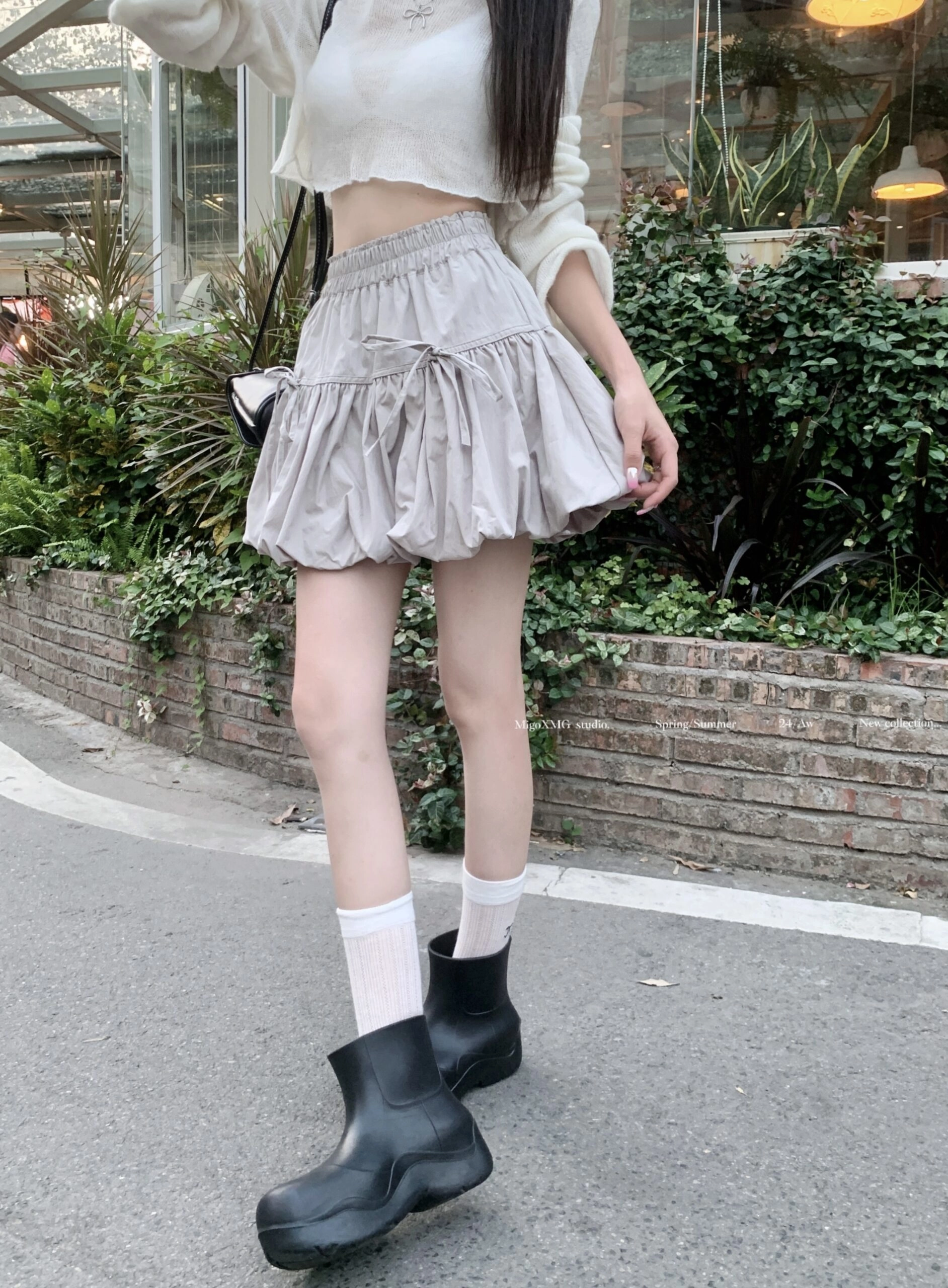 Grey Bow Bubble Skirt | Chaeryeong - ITZY - Fashion Chingu