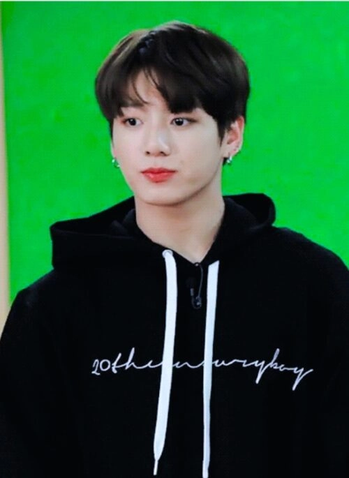 BTSJUNGKOOKピケット Black Oblique Zipper Punk Jacket | Jungkook - BTS - Fashion