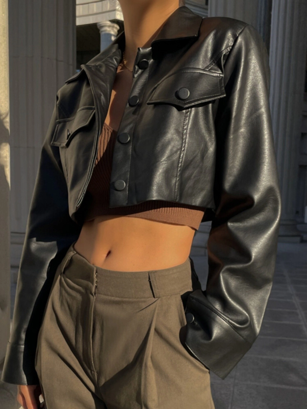 ジャケット・アウター SOFTHYPHEN FAUX LEATHER CROPPED SHIRT Black Faux Leather Cropped Jacket | Hoshi - Seventeen