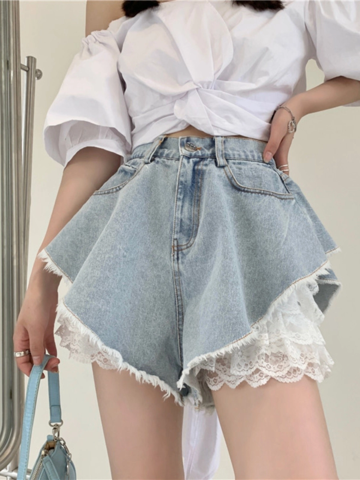 パンツ LE SSERAFIM DOUBLE LAYER SHORTS 2025年最新】lesserafim_パンツの人気アイテム - メルカリ