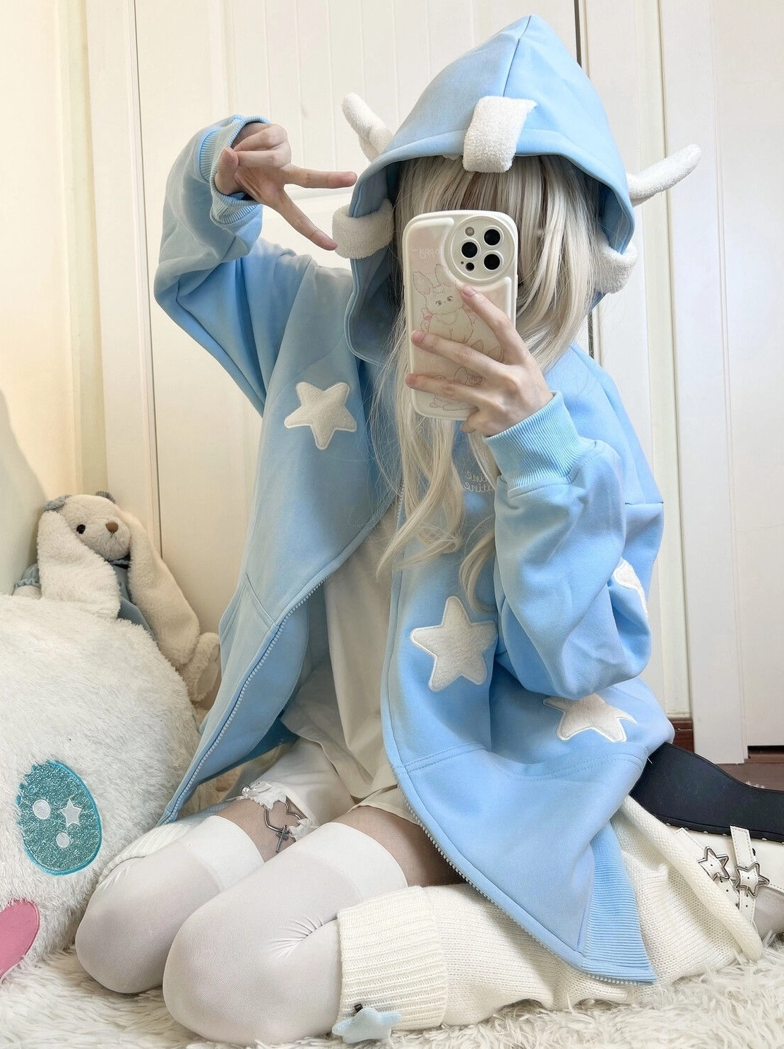 [NewJeans着用] Applique Star Logo Hooded Zip-Up_(4 COLOR) Fan-made] NewJeans 'New Jeans' Debut Member Zippered Hoodie