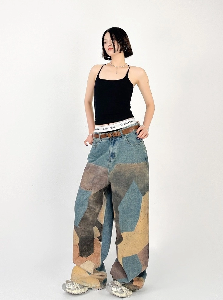 [PERSTEP]★韓国大人気★INTEND DENIM PANTS Brown Patchwork Print Jeans | San - ATEEZ - Fashion Chingu