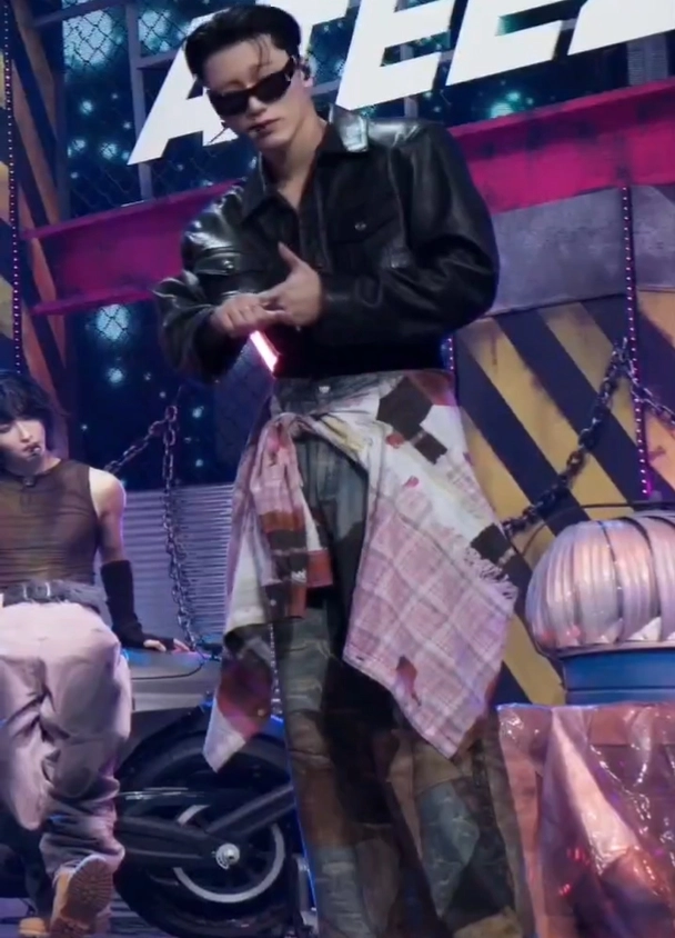 Brown Patchwork Print Jeans | San - ATEEZ - Fashion Chingu