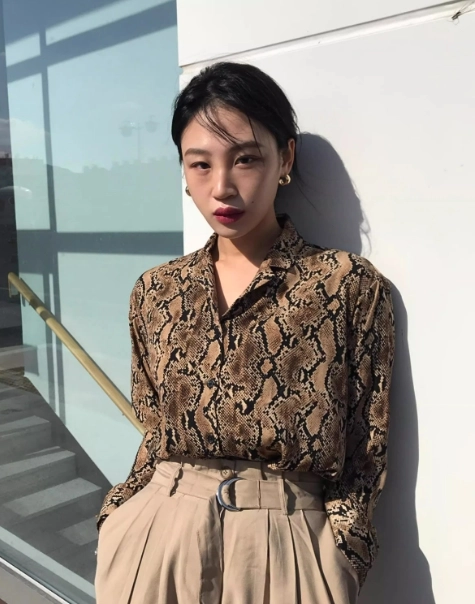 HYEON ヘヨン カップケーキブラウス ボリュームスリーブ フリル