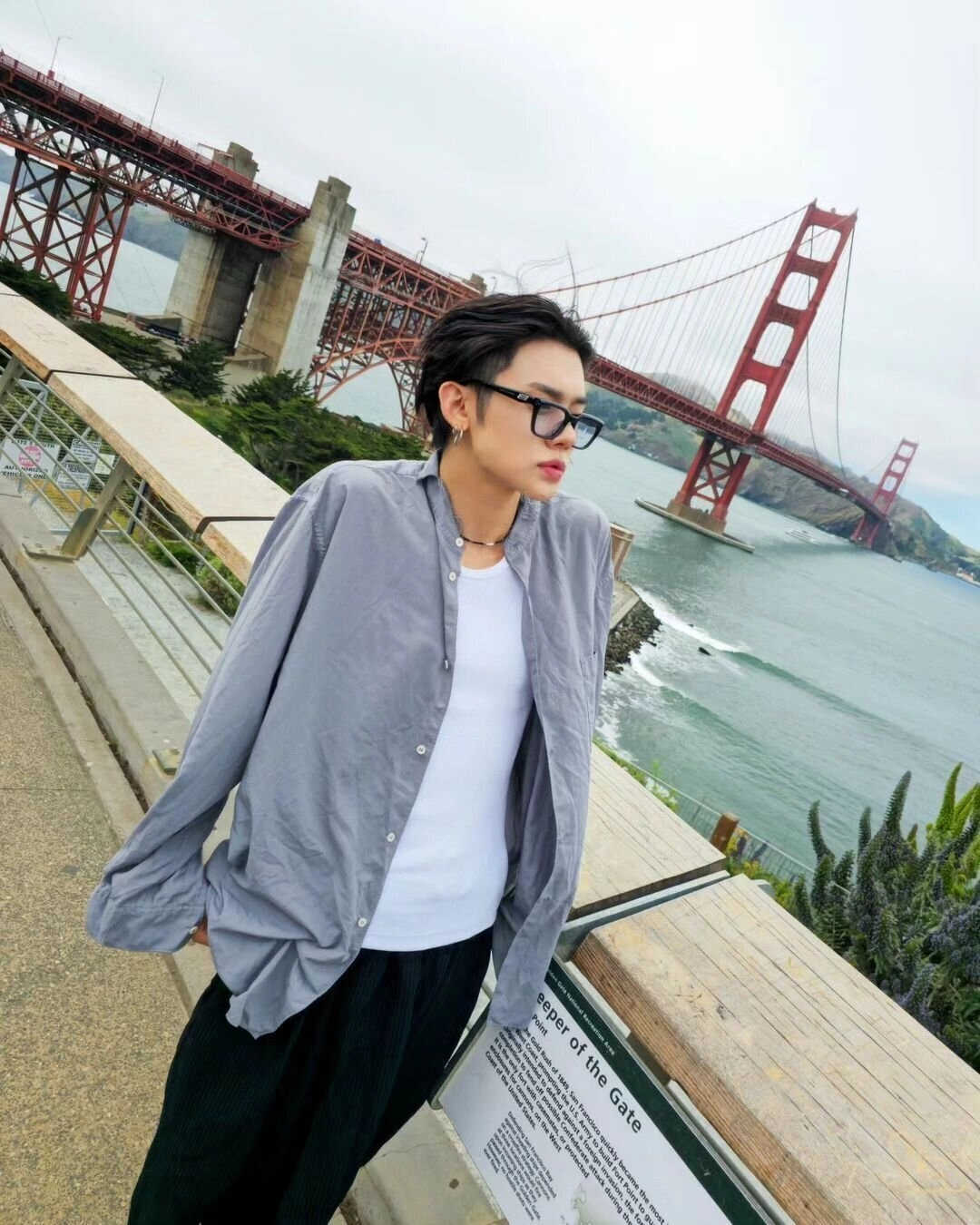 Grey Band Collar Button-Down Shirt | Yeonjun - TXT - Fashion