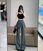 Grey Pants With Pleated Skirt Detail | Yoon - STAYC