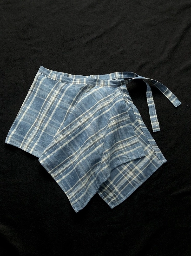 【MOILLY】Heart Buckle Pleats Wrap Skirt★IU着用 Pleated Cotton Leather Wrap Skirt – Tibi Official