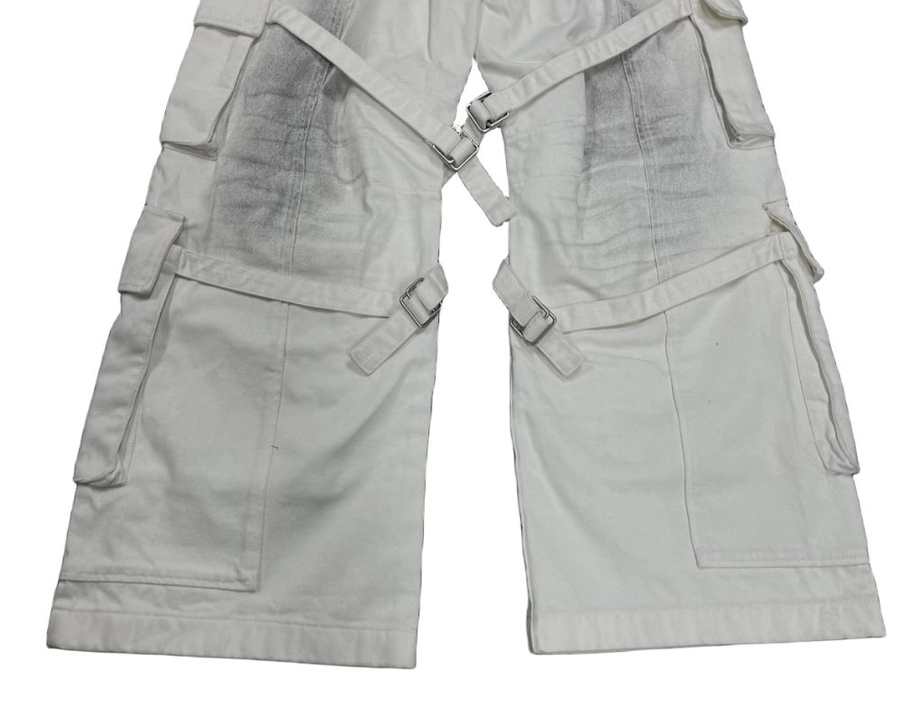 ☆LE SSERAFIM☆【WOOALONG】☆Signature cargo denim pant.s☆ MUSINSA公式 | WOOALONG Signature cargo denim pants - BLUE