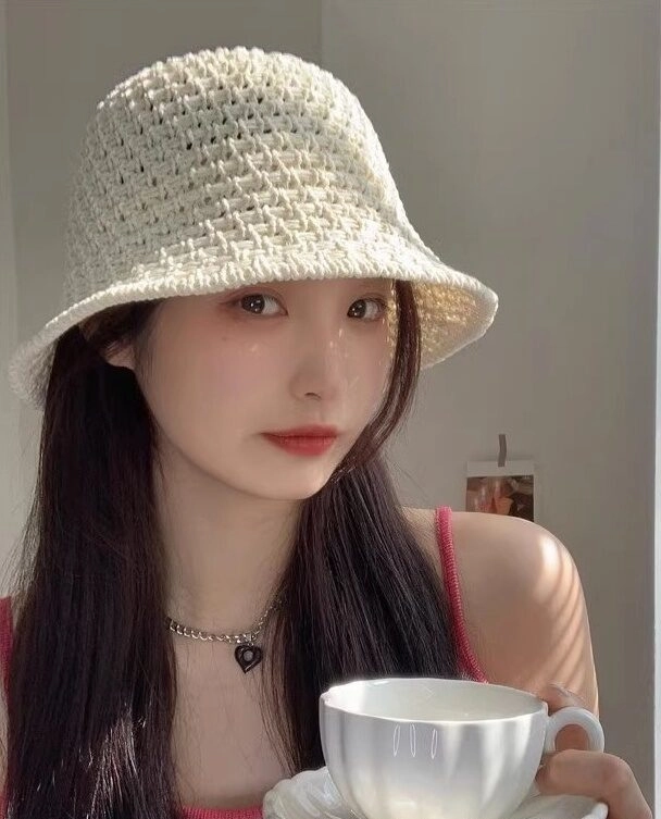 Beige Crochet Spring Bucket Hat | Ningning - Aespa - Fashion