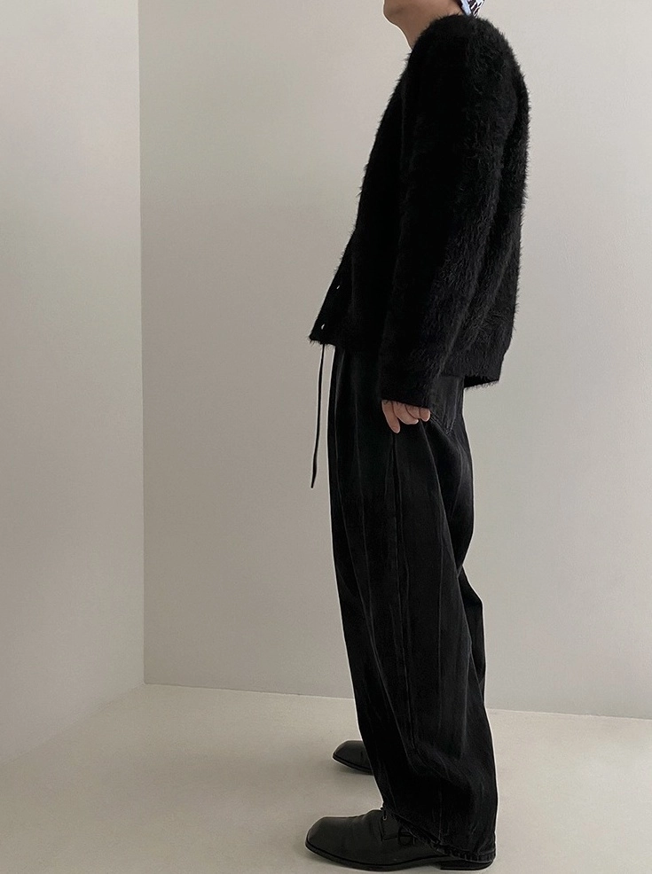 Black Mohair V-Neck Cardigan | Chanyeol - EXO - Fashion Chingu