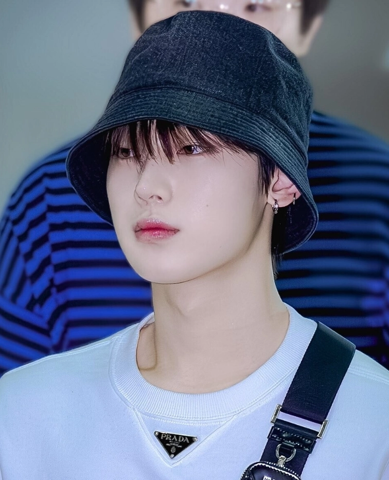 ENHYPEN バンダナ(Charcoal) ENHYPEN バンダナ(Charcoal) s-l400.jpg