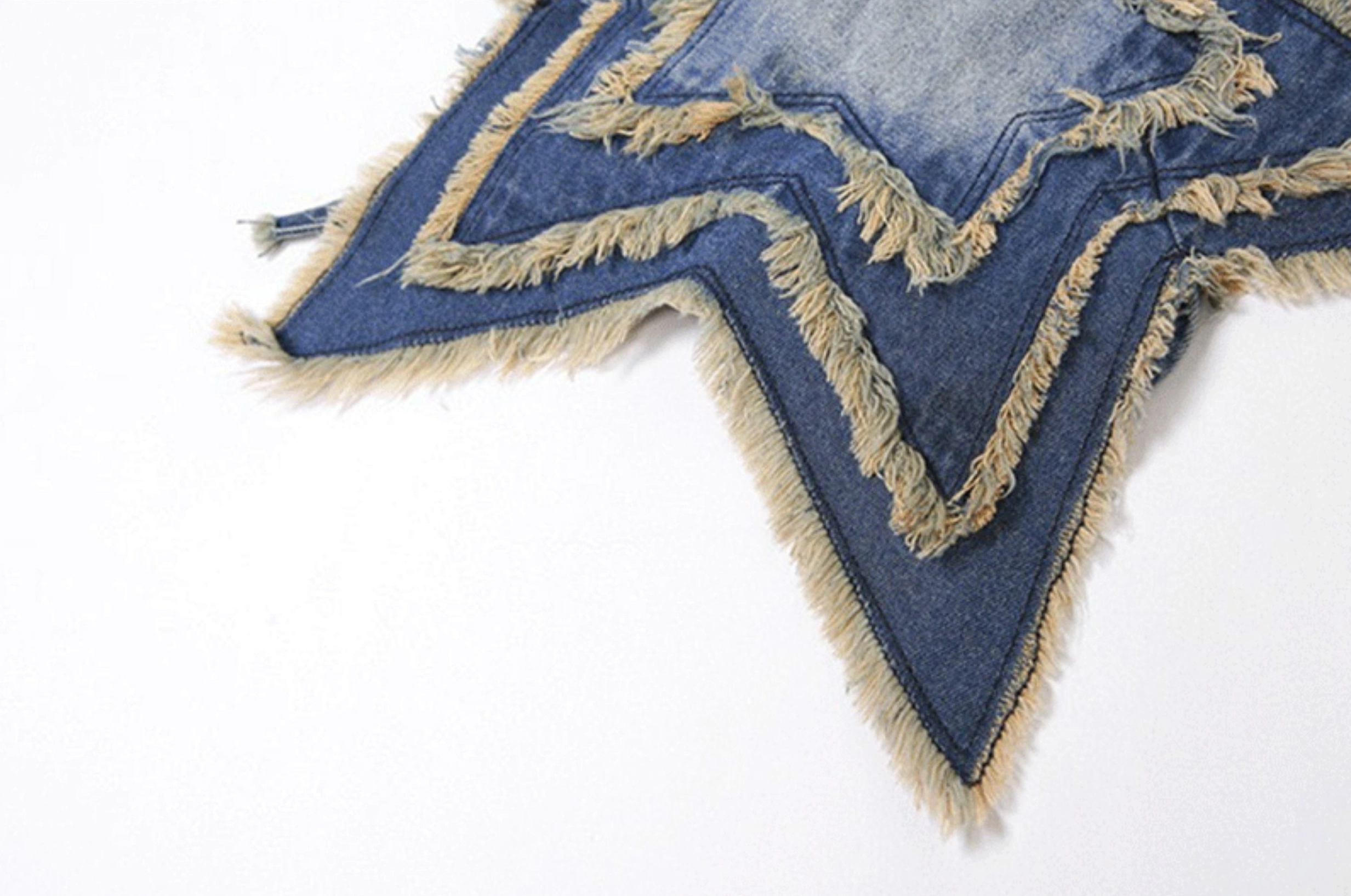 aespa着用ブランド la lune ジーンズ Blue Layered Tasselled Stars Denim Top | Ningning - Aespa