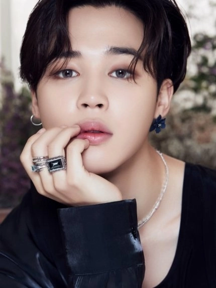 【ONE ENOUGH】BTS JIMIN着用★Bloom Wave Earring ☆ONE ENOUGH☆ Bloom Wave Earring BTS ジミン 男女兼用 ピアス