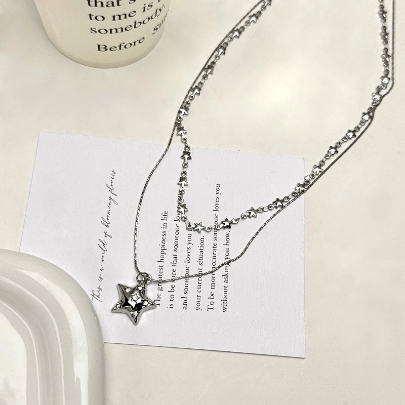 Silver Star Layered Necklace | LeeKnow - Stray Kids