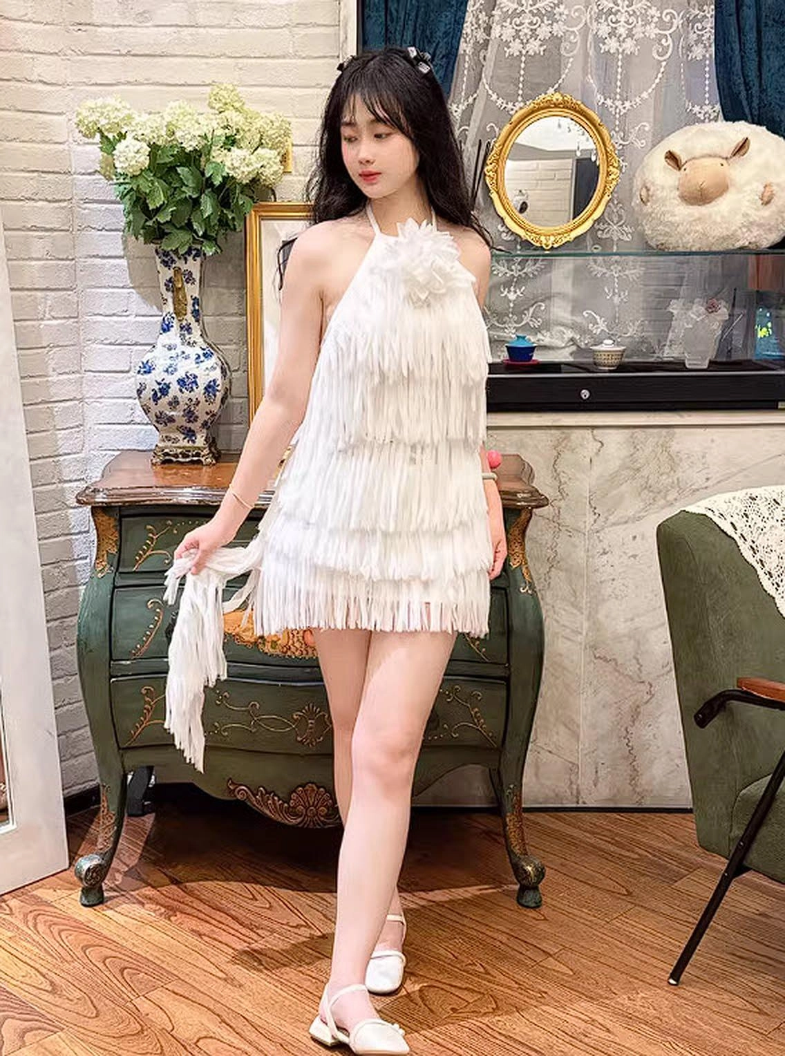 BLACKPINK着用 Sorry Too Much Love☆Side Ruffle String Dres.s White And Black Layered Ruffle Mesh Sling Dress | Jennie