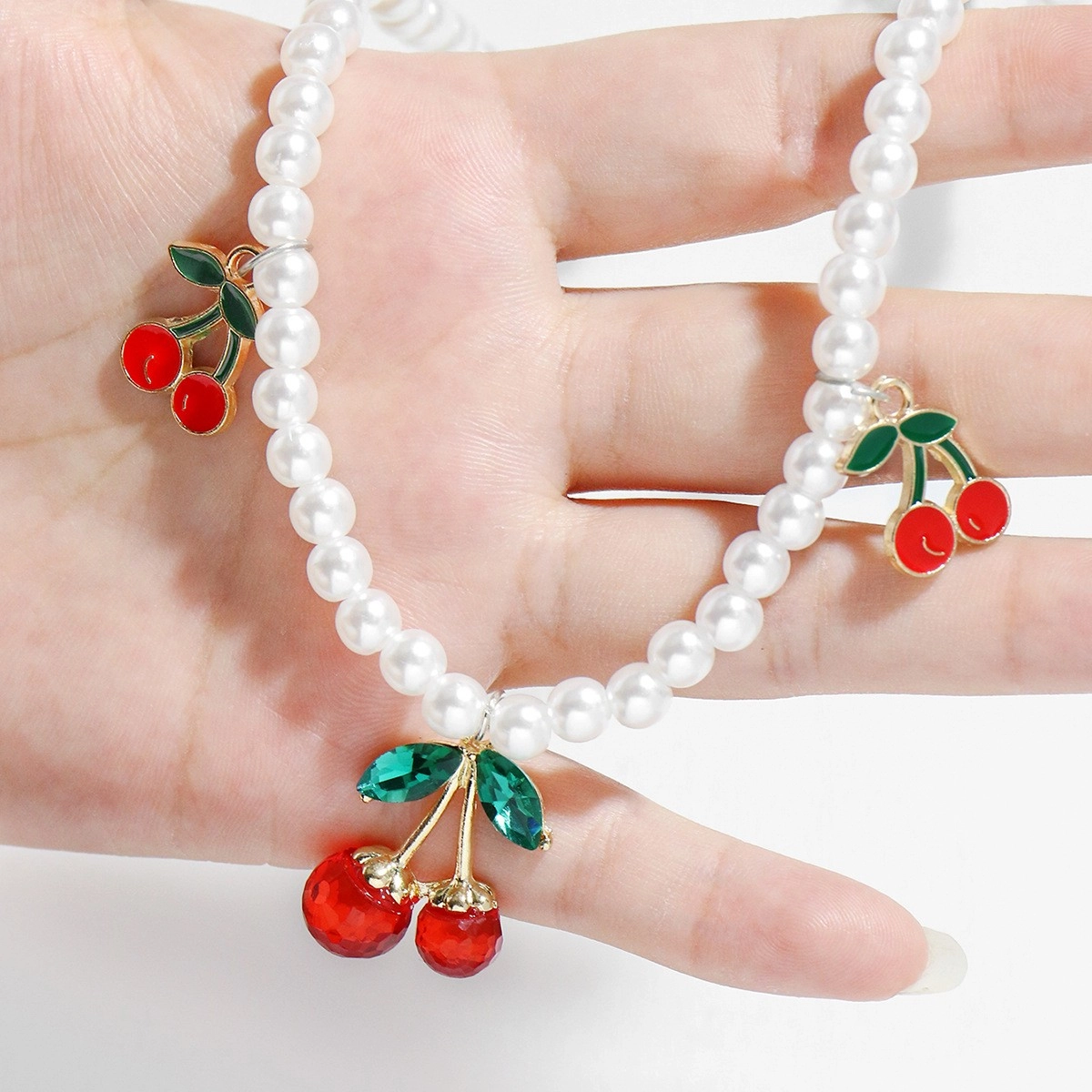 ☆Seventeen 着用☆【Reinsein】☆CHERRY CHRISTMAS NECKLAC.E☆ Korean Combination Felix Kim Seung-min Golden Cherry
