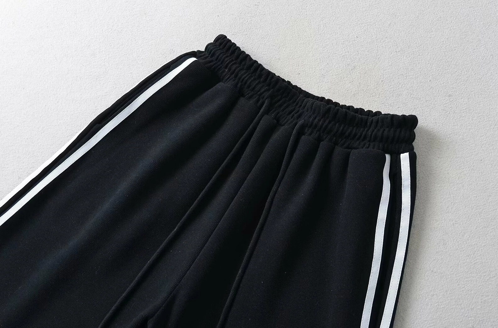 ★LUVISTRUE★SM RIBBON SHORTS (BLACK)★正規品/韓国直送料込 LOVESHORTS-01_800x.jpg?v=