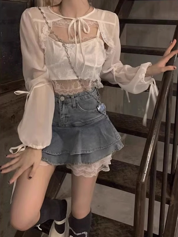 Blue Denim Ruffle Skirt With Lace Shorts | Rei - IVE