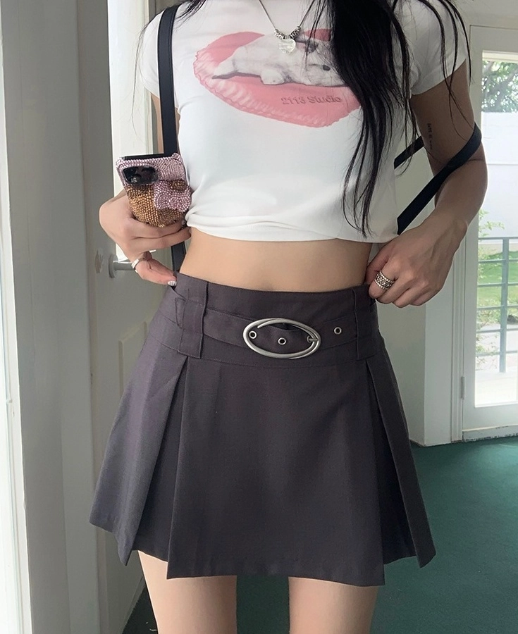 Grey Oval Buckle Skirt | Momo - Twice - Fashion Chingu