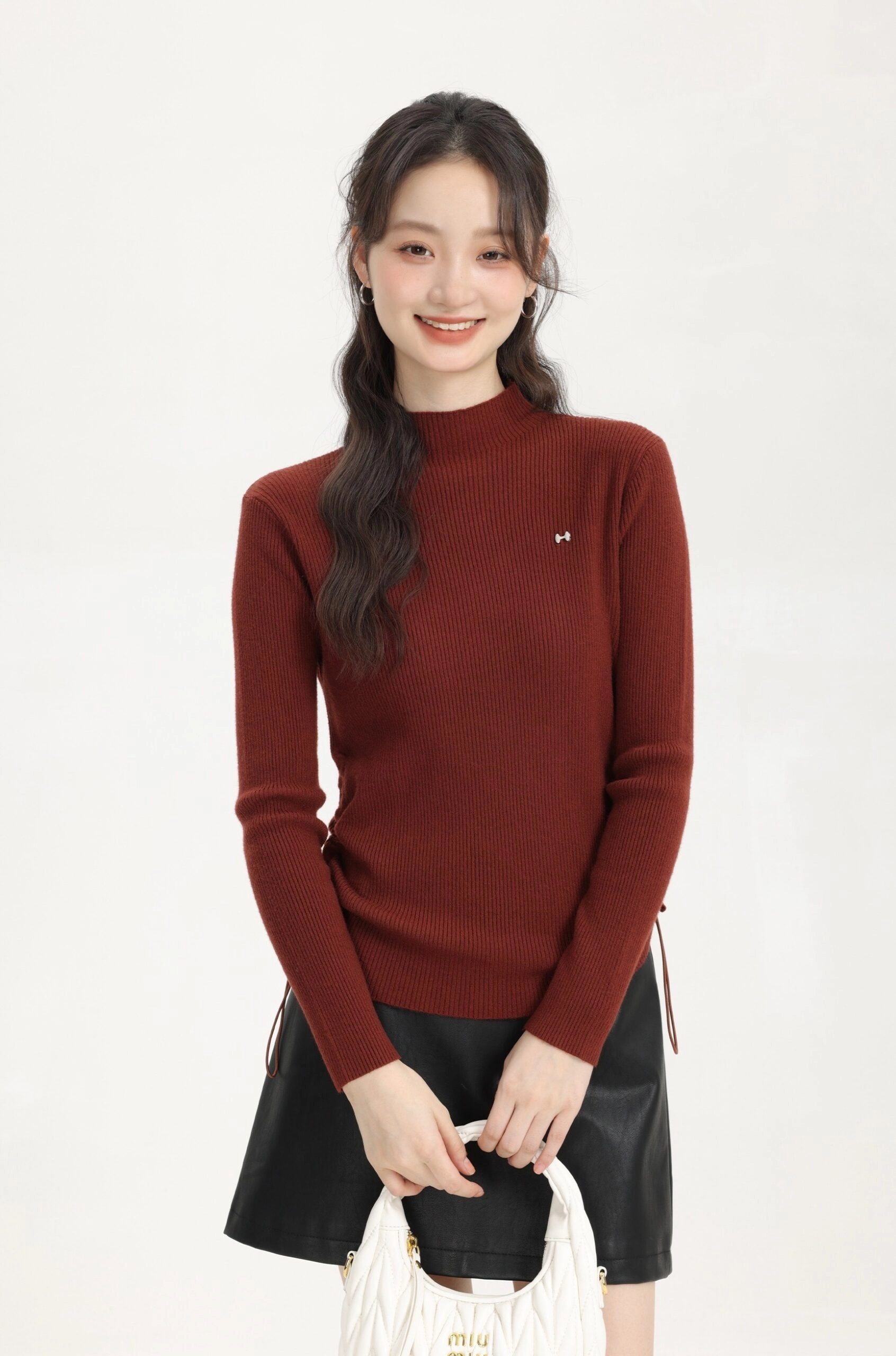 SEMICOUTURE 売れ筋商品|||セミクチュール ニット&セーター アウター レディース Turtlenecks Red Amazon.co.jp: レディース 秋冬 胸元 セクシー 肩魅せ ニット