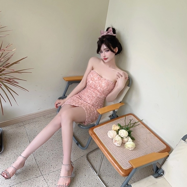 Pink Rose Fabric Tube Dress | Karina - Aespa - Fashion Chingu