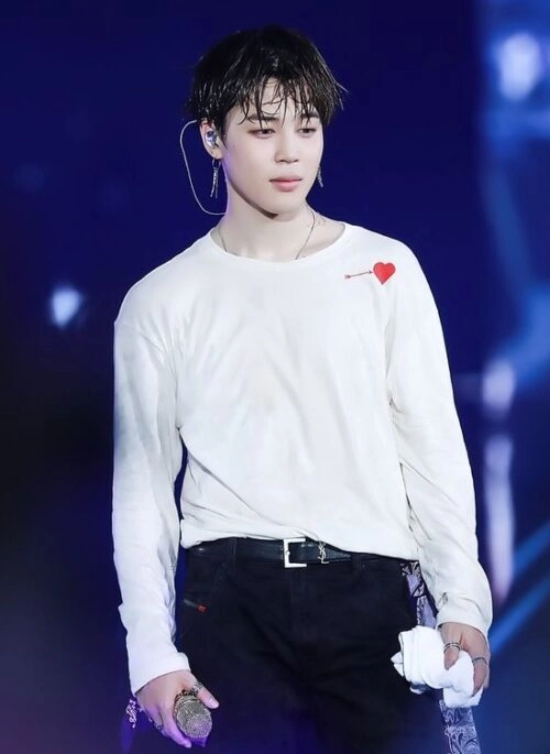 【DIFFERENTBUTSAME】BTS JIMIN 着用★ EMBROIDERY KNIT BTS FASHION/STYLE FINDER — (Requested) 190421 | Jimin : Boy